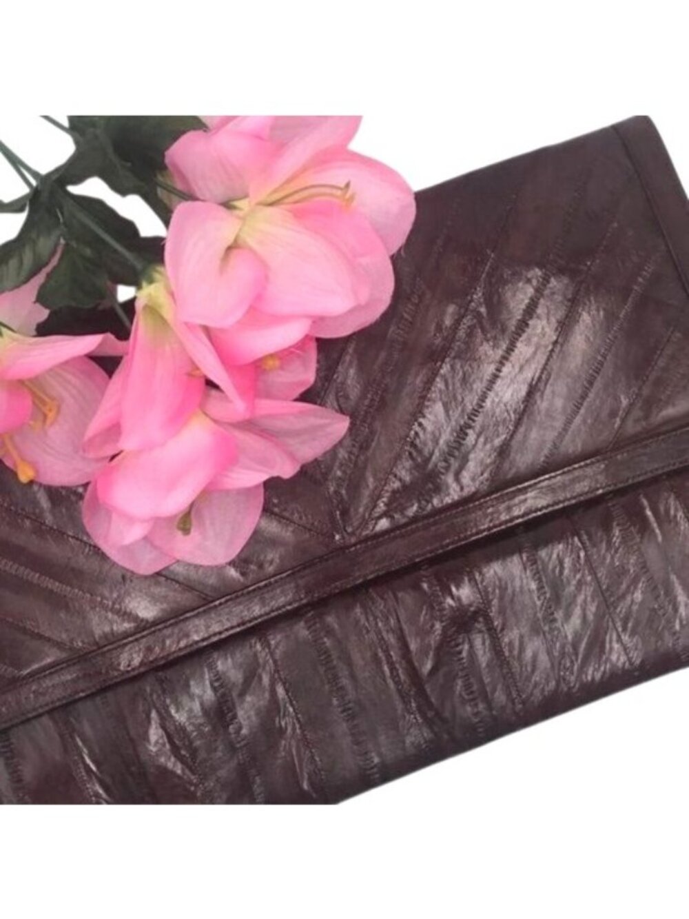 Vintage Sophisticated Exotic EEL SKIN Classic Fold-over Clutch - Brown Timeless